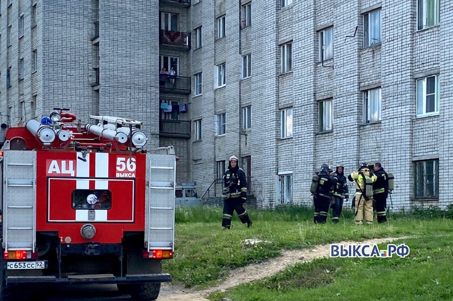 В общежитии на Чкалова загорелся балкон